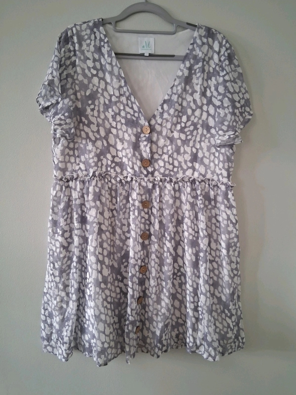 Shop The Mint dress Mini sz Lg In Gray/white print, Babydoll, cap sleeve lined